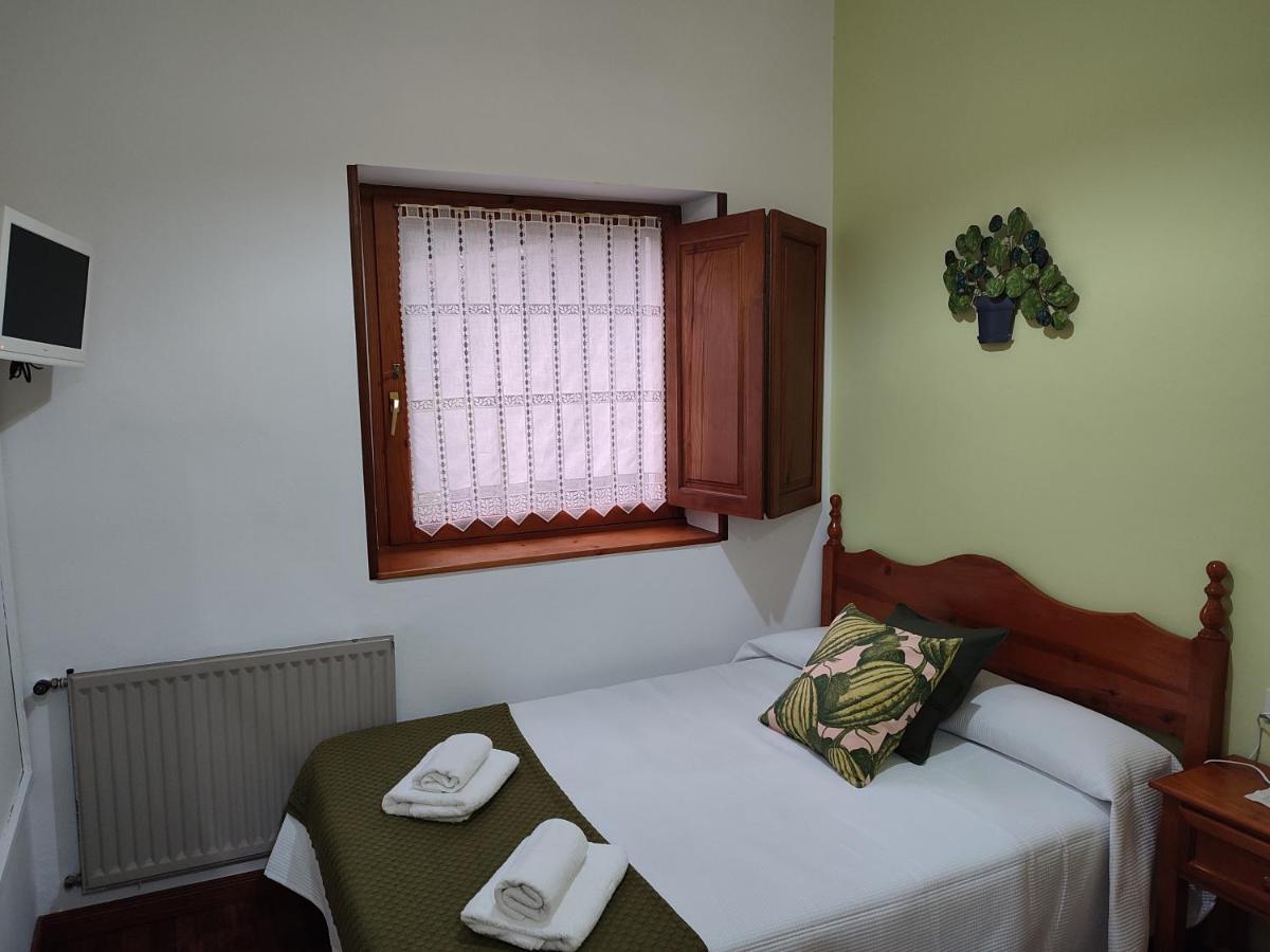 La Salmonera Cangas De Onis Cano Exterior photo